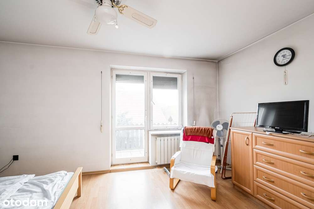 Dom jednorodzinny z ogrodem i garażem na granicy Krakowa i Wieliczki-12