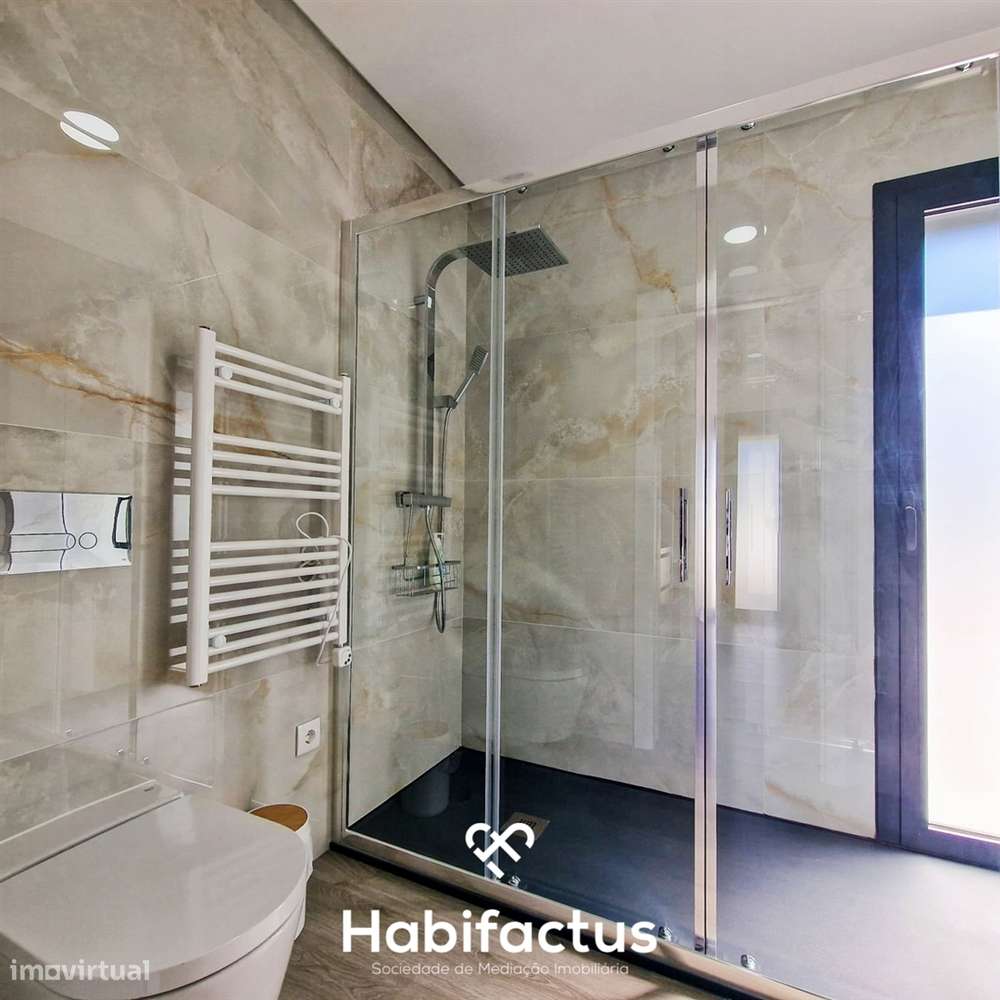 Moradia Isolada T3 à venda Moderna com Piscina aquecida e Churrasqueir-24