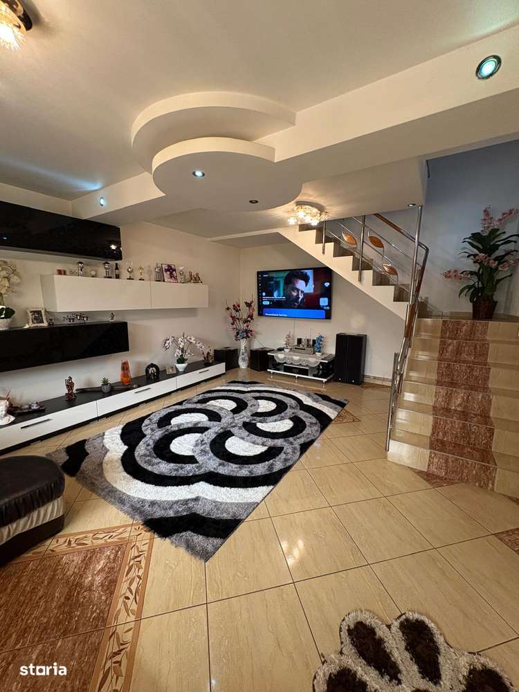 dublex  premium   zona tatarasi sud  240 mp  430.000 euro neg-8