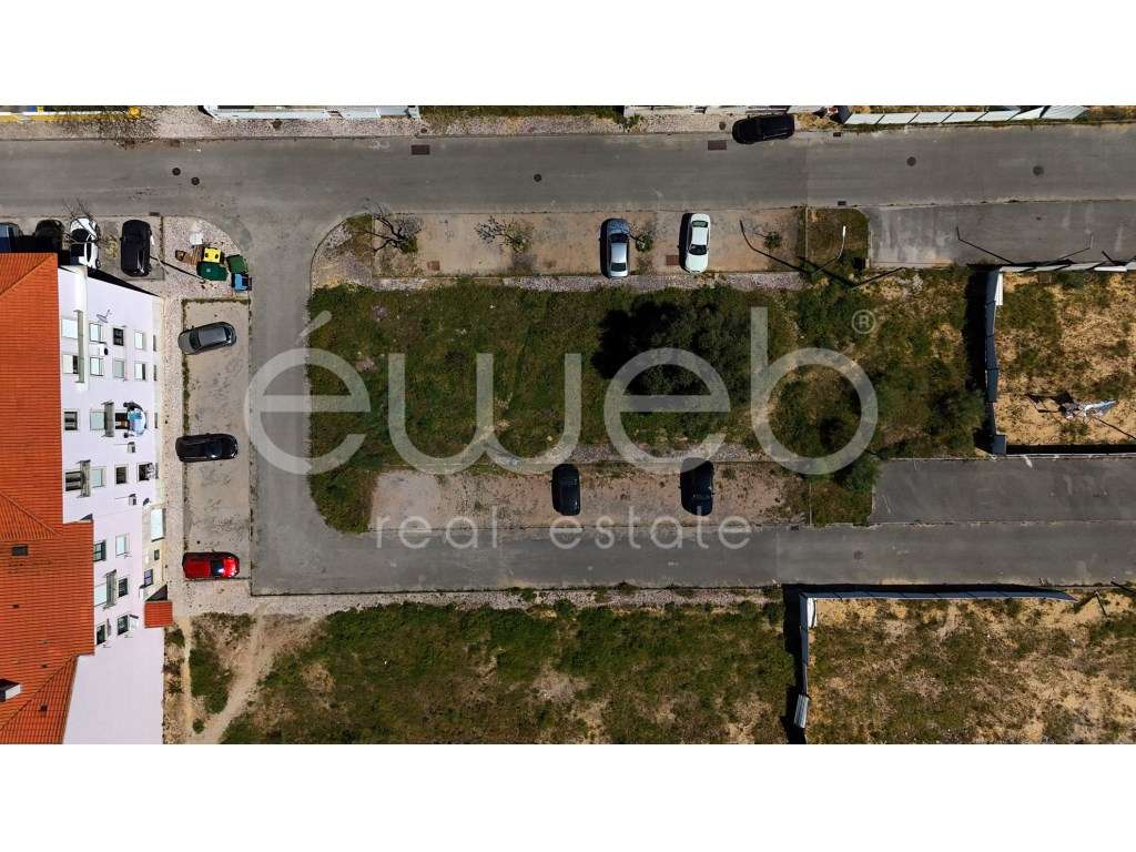 Lote para construção de Prédio em Aires, Palmela - Grande imagem: 2/12