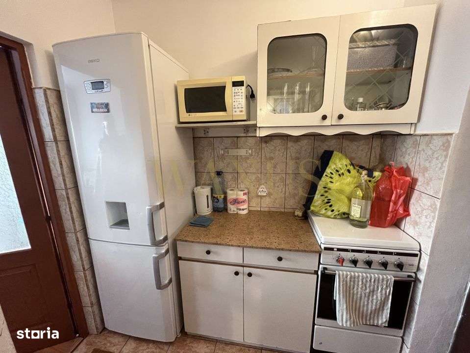 Oferta! Garsoniera , etaj 1 , zona Garii - Imagine principală: 4/5