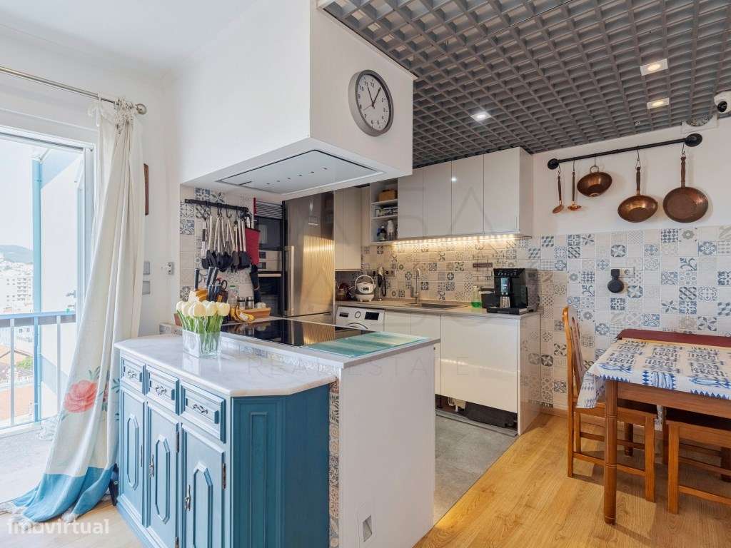 Apartamento T1 na Aranguês com vista única sobre o rio e cidade!-12