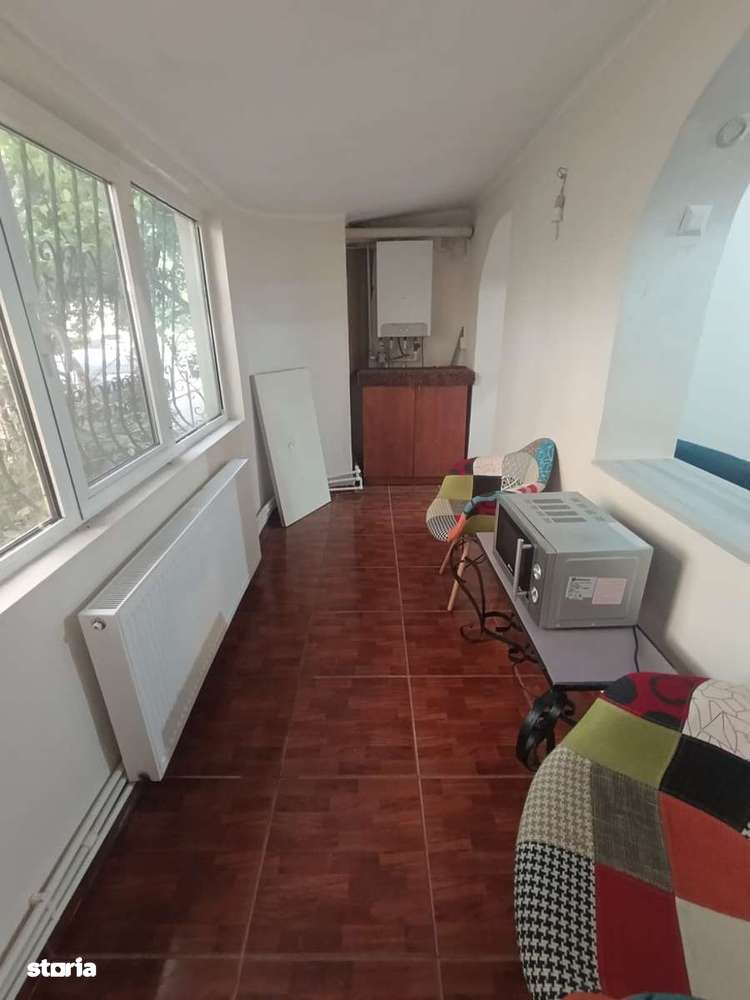 Apartament 3 cam decomandat, stradal (balcon Spațiu comercial în acte)-2