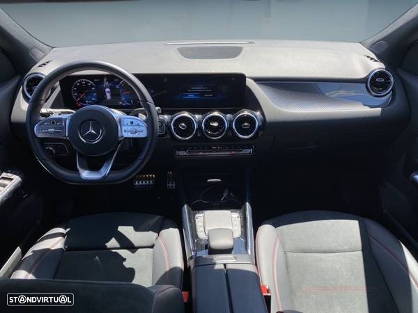 Mercedes-Benz GLA 180 d AMG Line - 13