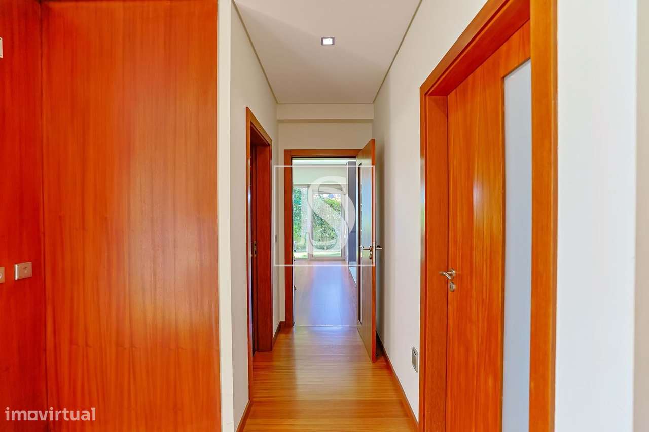 Moradia Isolada com PISCINA, em Tamel (São Verissimo)!-24