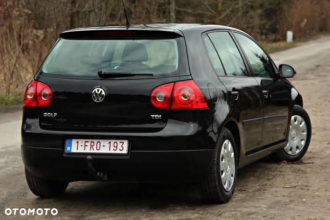 Volkswagen Golf V 1.9 TDI Comfortline - 5