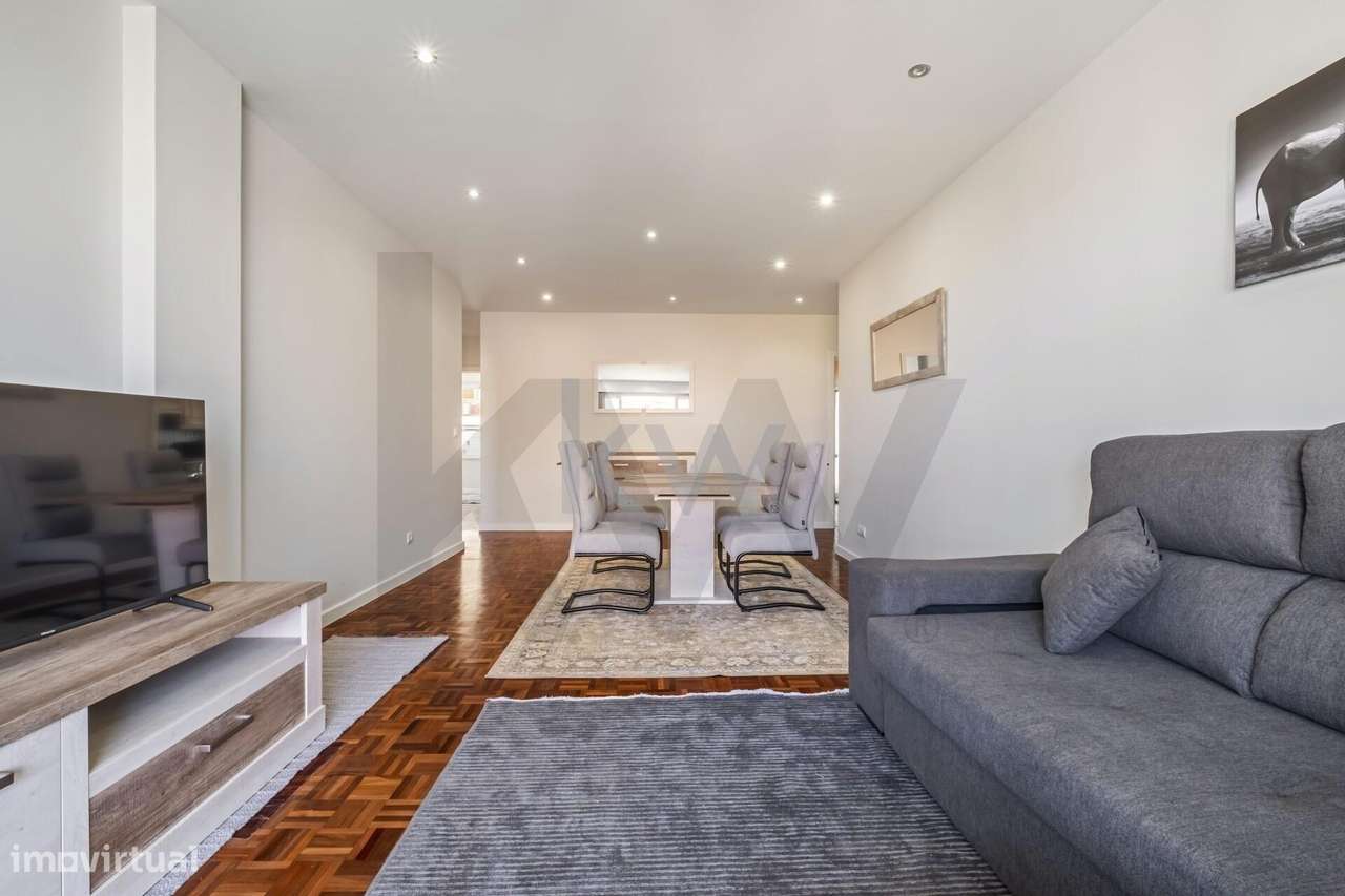 Apartamento T3 para Arrendamento – Estreito de Câmara de Lobos - Grande imagem: 2/41