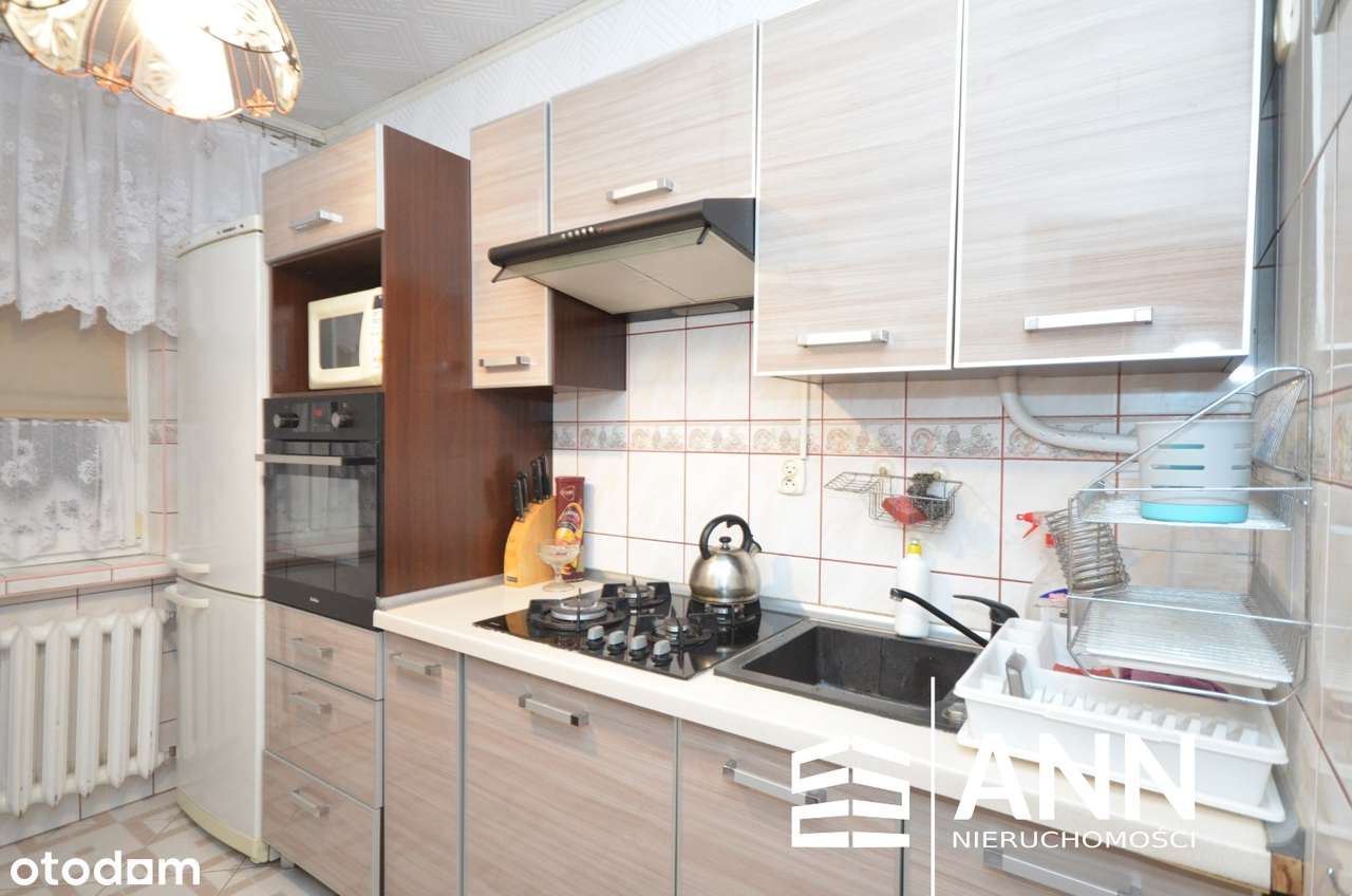 Przestronne mieszkanie z balkonem w Zabrzu-6