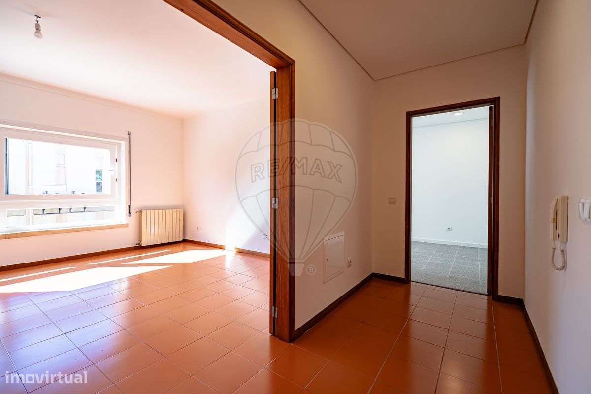 Apartamento T2 para arrendamento - Grande imagem: 3/24