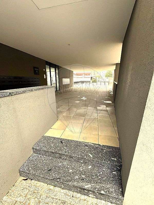 Apartamento T1 para arrendamento - Grande imagem: 3/25