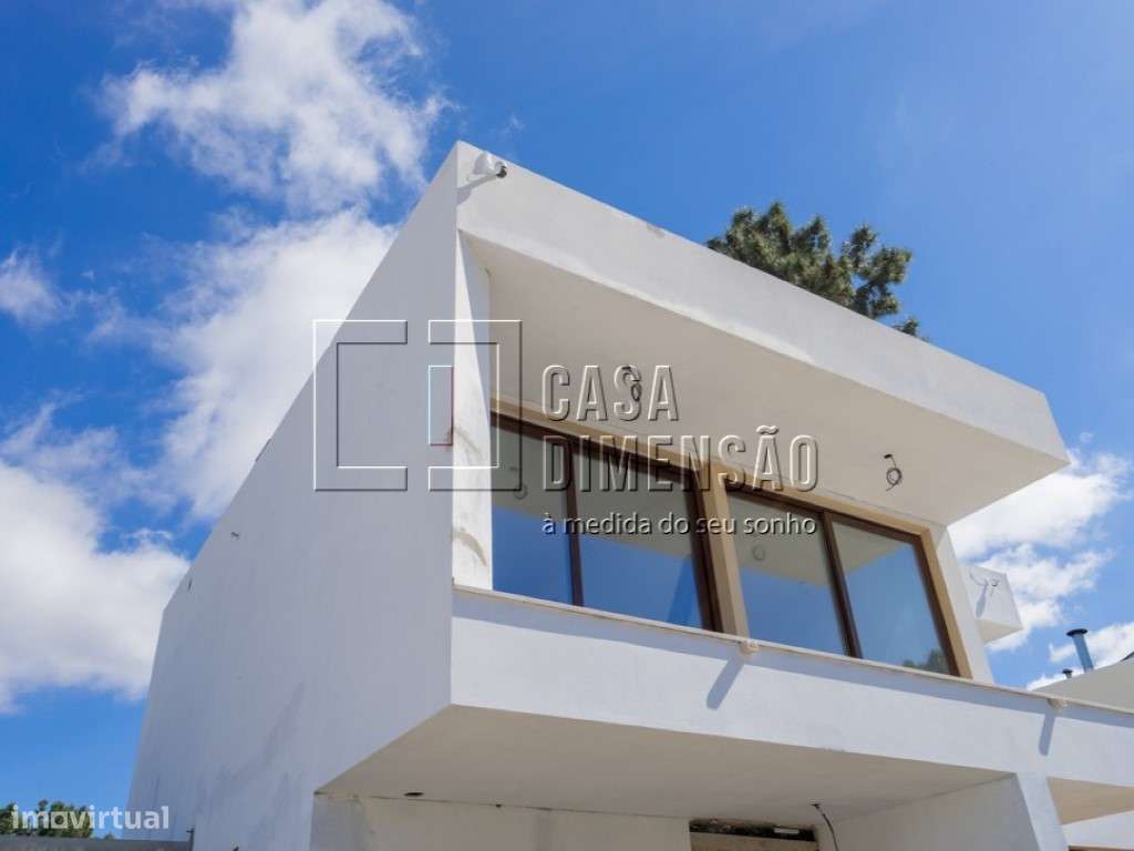 Moradia isolada de tipologia T3 na melhor zona da Aroeira, com Pisc...-21