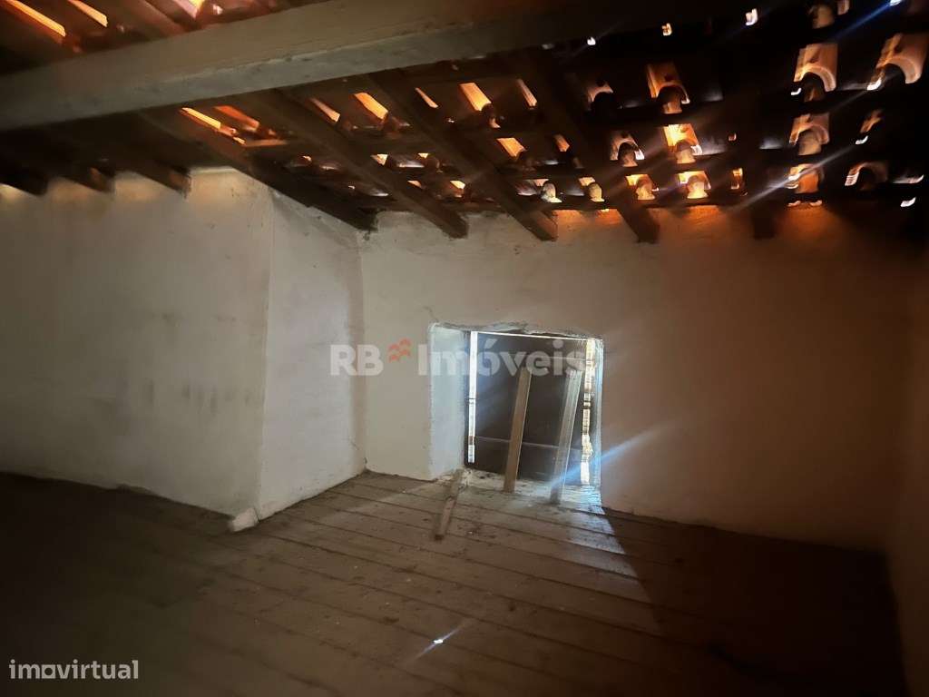 Casa de Aldeia no Centro Histórico de Monte da Pedra-5