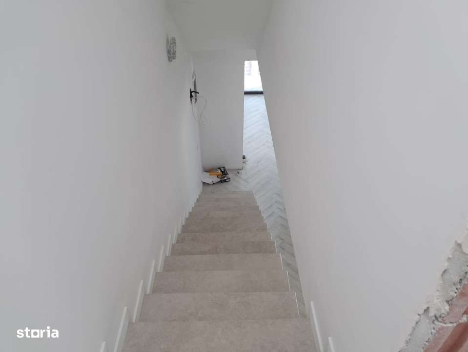 Doua vile DUPLEX Domnesti - Imagine principală: 5/12