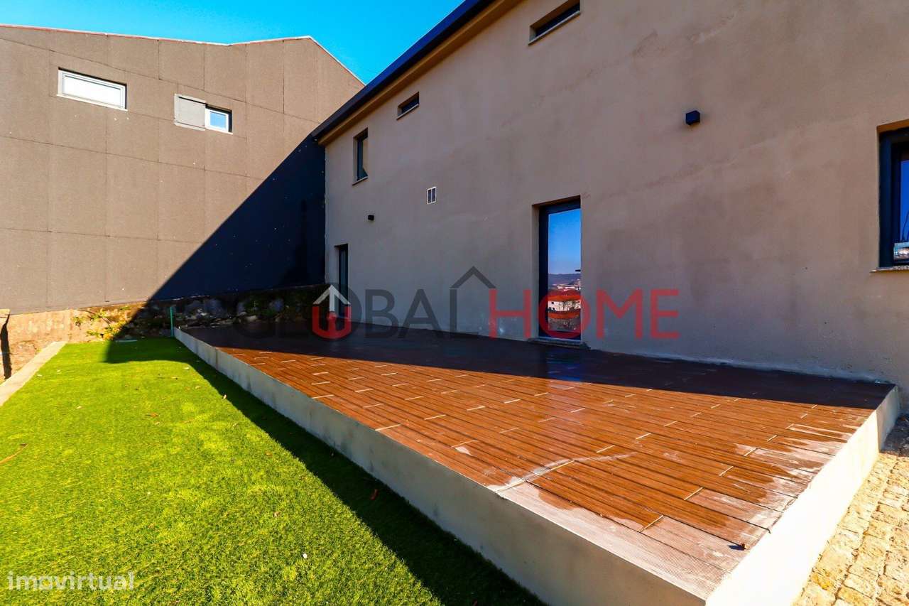 Moradia T3 Nova com 1000m² Terreno em Paços de Ferreira-9