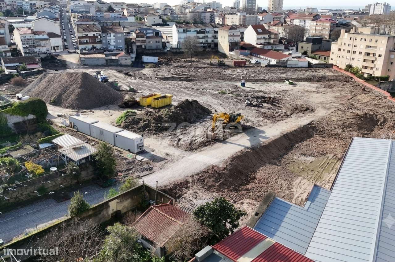 OPORTO PLAZA | Exclusivo T2 com Varanda em Paranhos, Porto-8