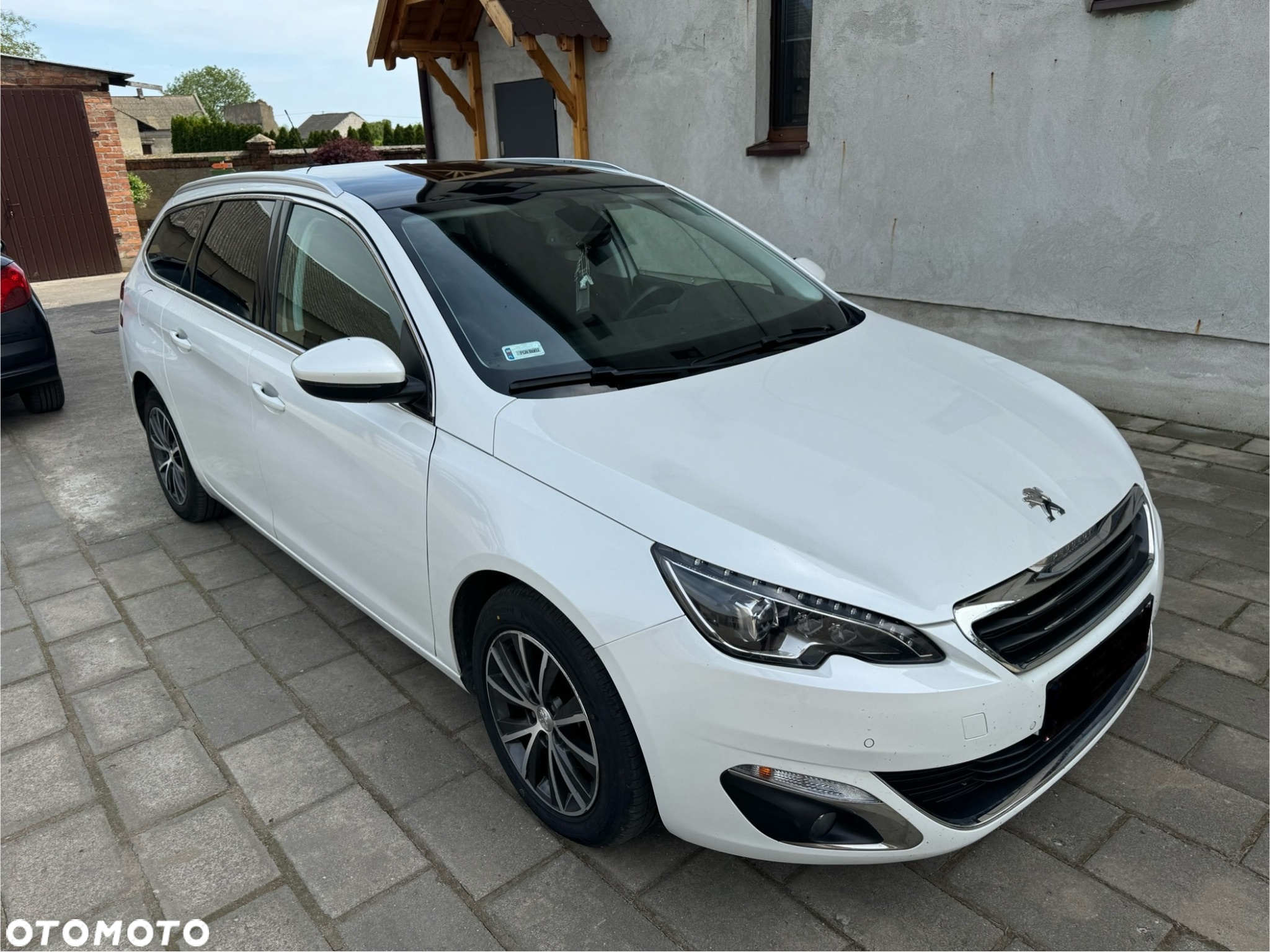 Peugeot 308 SW BlueHDi 150 Stop & Start Allure - 4