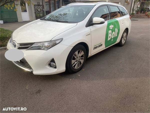 Toyota Auris - 1