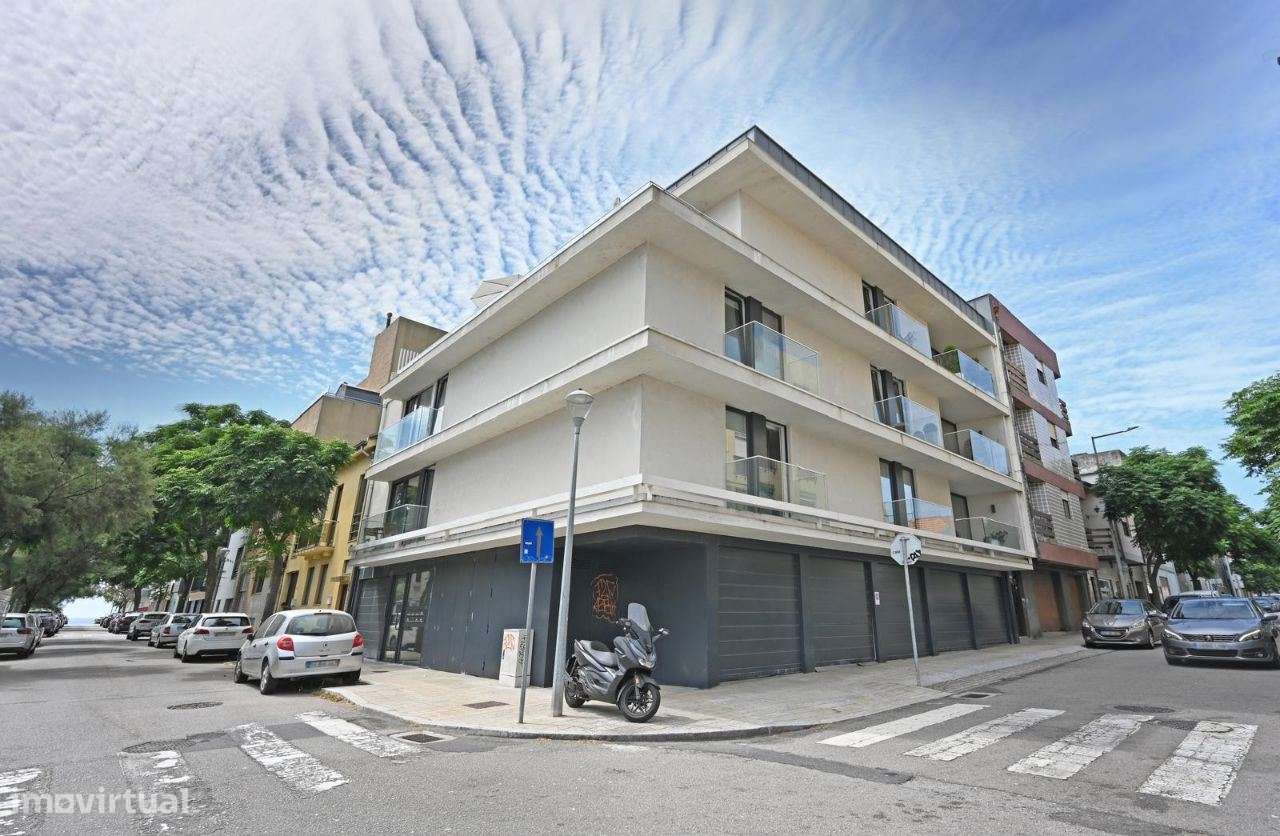 Excelente T2 c/ Garagem Fechada/Moderno/junto praia Leça da Palmeira-18