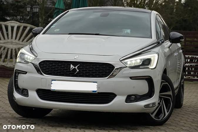 DS Automobiles DS 5 - 5