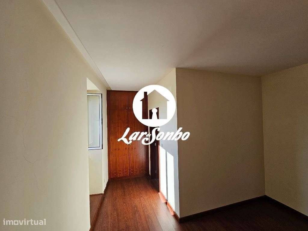 Quinta T4 em Rio Meão com 7500m2-20