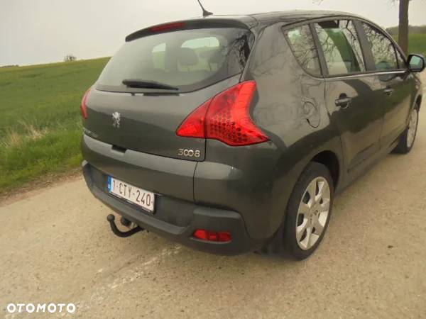 Peugeot 3008 1.6 HDi Premium - 13