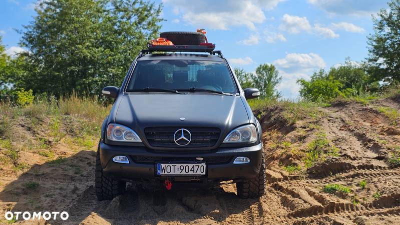 Mercedes-Benz ML - 2