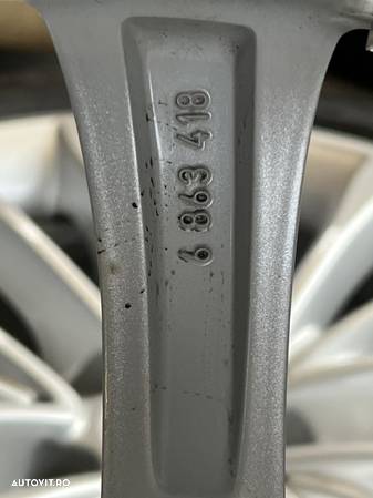 vând jante originale BMW seria 5 G30-G31 pe 18” cu anvelope de iarnă runflat ca noi - 12