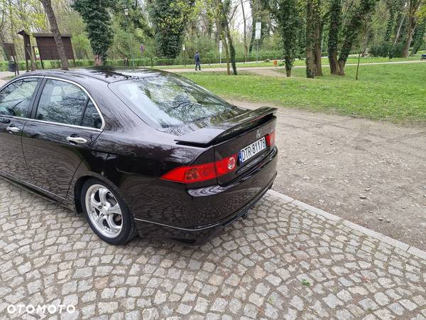 Honda Accord 2.0 Comfort - 9