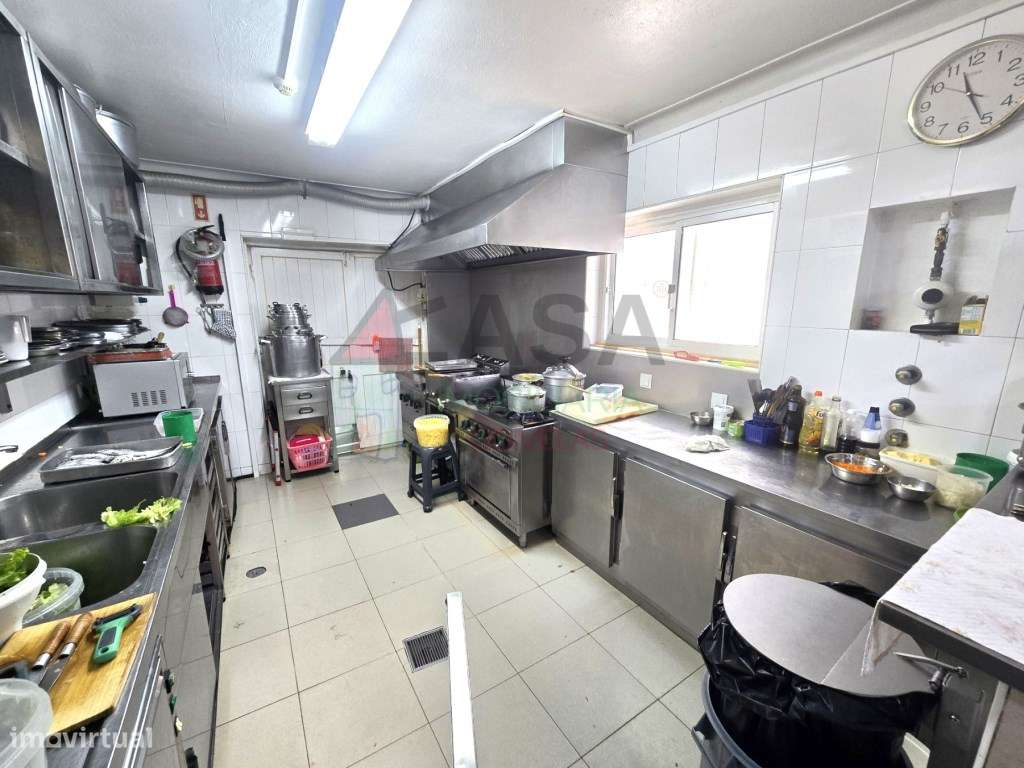 Restaurante em Funcionamento | 70 m² | Renda 200 € | Odivelas-14