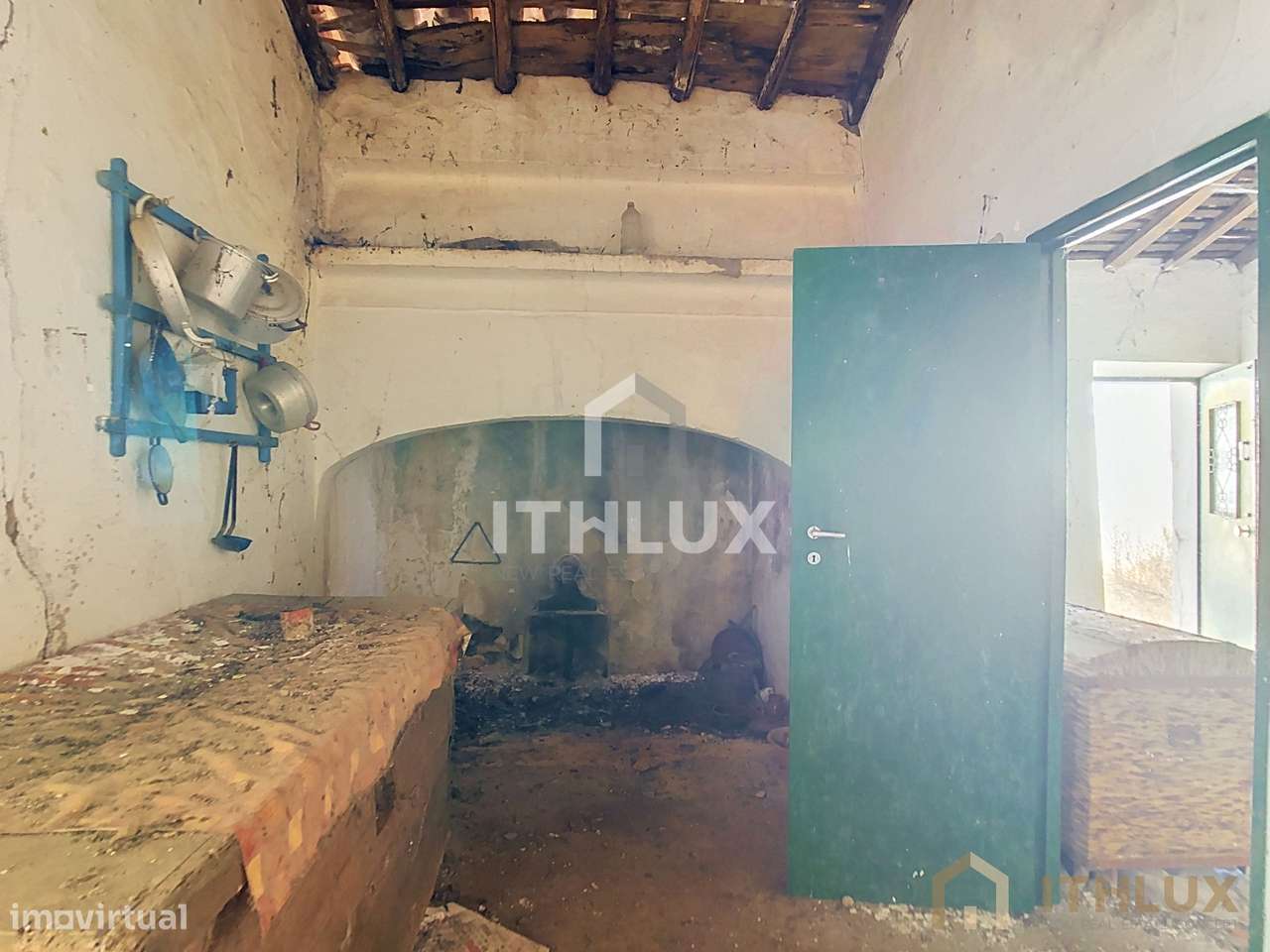Quintinha com casa para recuperar em São Gregório,  Arraiolos-9