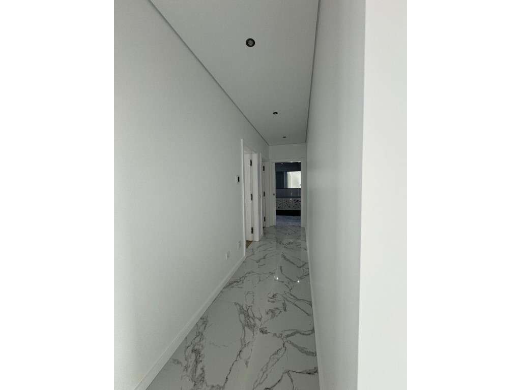 Duplex T4 de Luxo - Elegância, Espaço e Exclusividade num Condomíni...-16