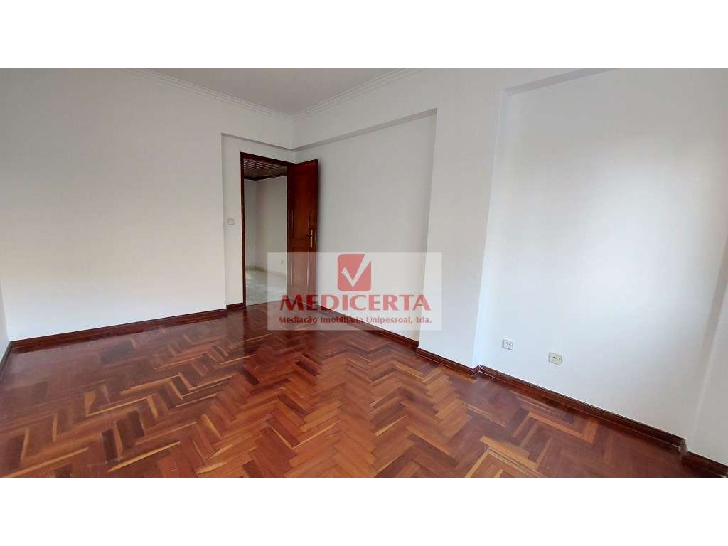 T2 - boas áreas - Idanha - Belas-6