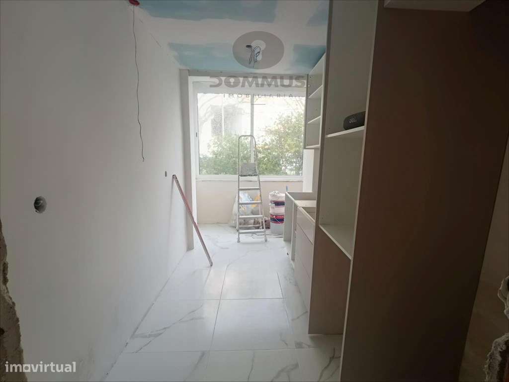 Apartamento T3 totalmente remodelado na Amadora - Grande imagem: 4/27