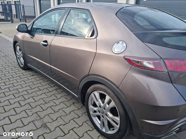 Honda Civic 1.8i-VTEC Sport - 13