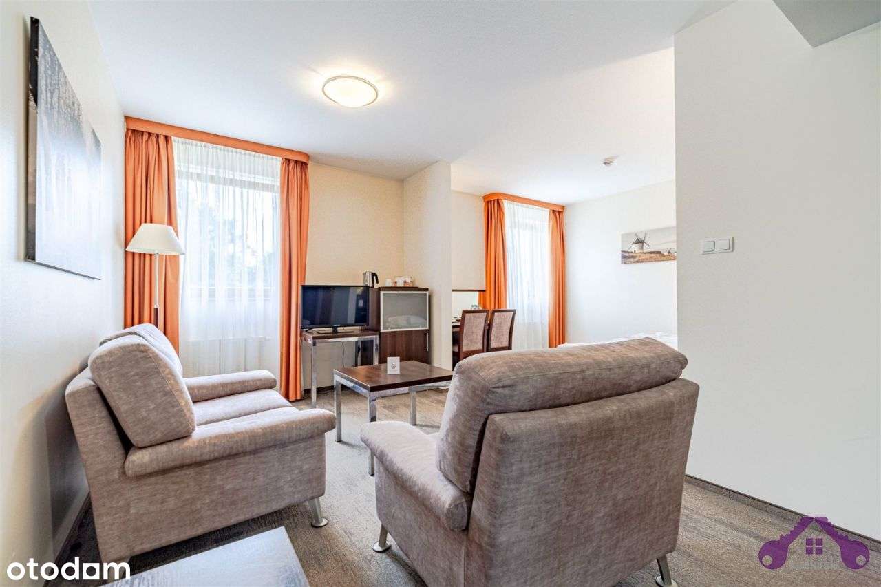 Hotel z bezpośrednim zjazdem z Dk92.-14