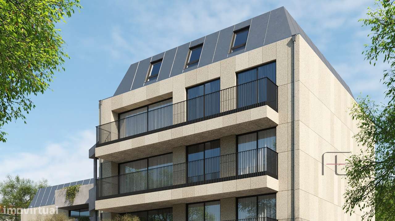 Apartamento T4 DUPLEX Venda em Lordelo do Ouro e Massarelos,Porto - Grande imagem: 2/16