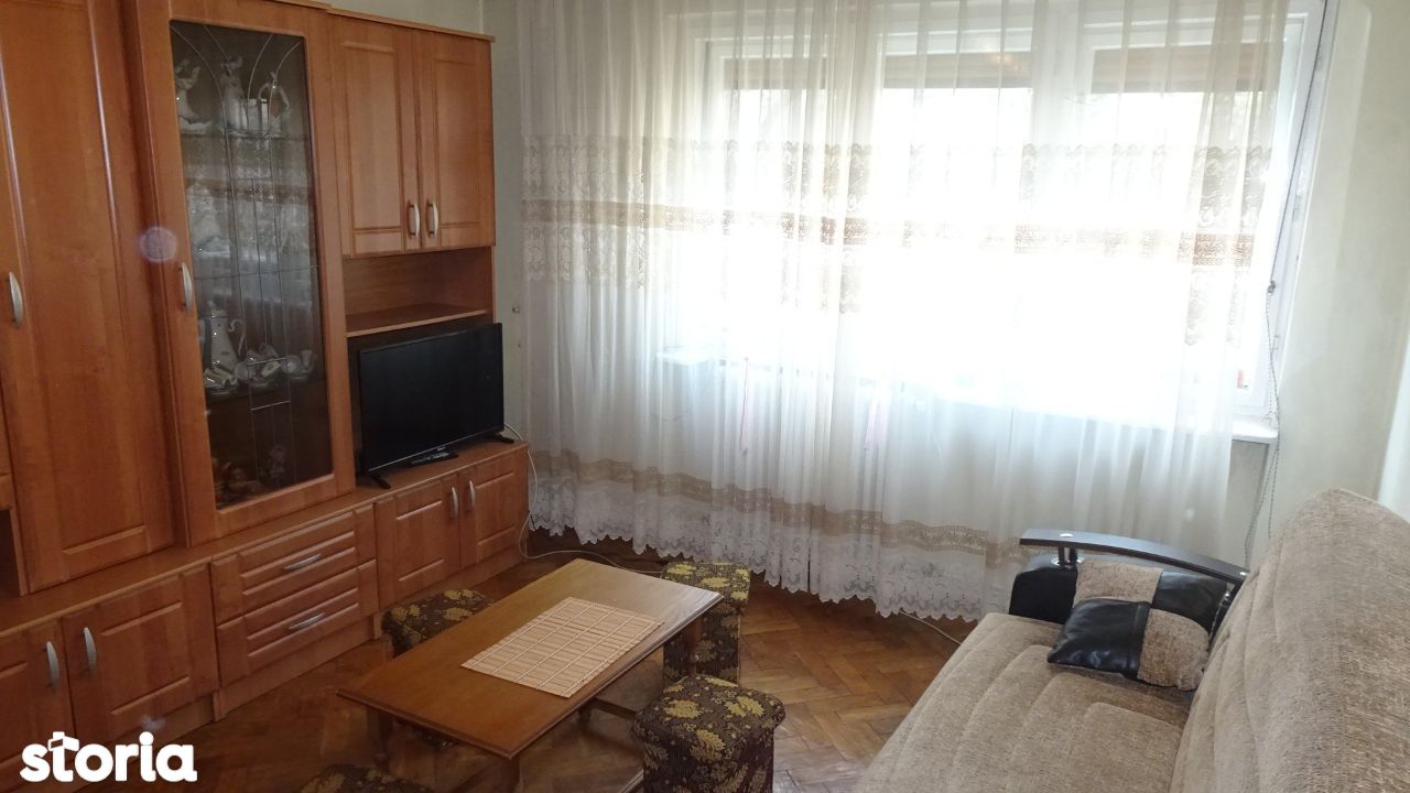 Inchiriez apartament 2 camere in Deva, zona Kogalniceanu, etaj 1,