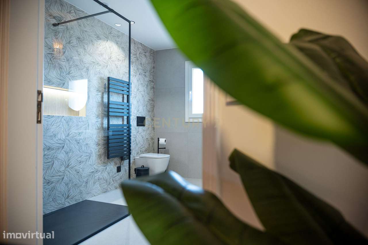 Moradia de Luxo com Piscina Aquecida e Jacuzzi Junto à Praia da Vieira-37