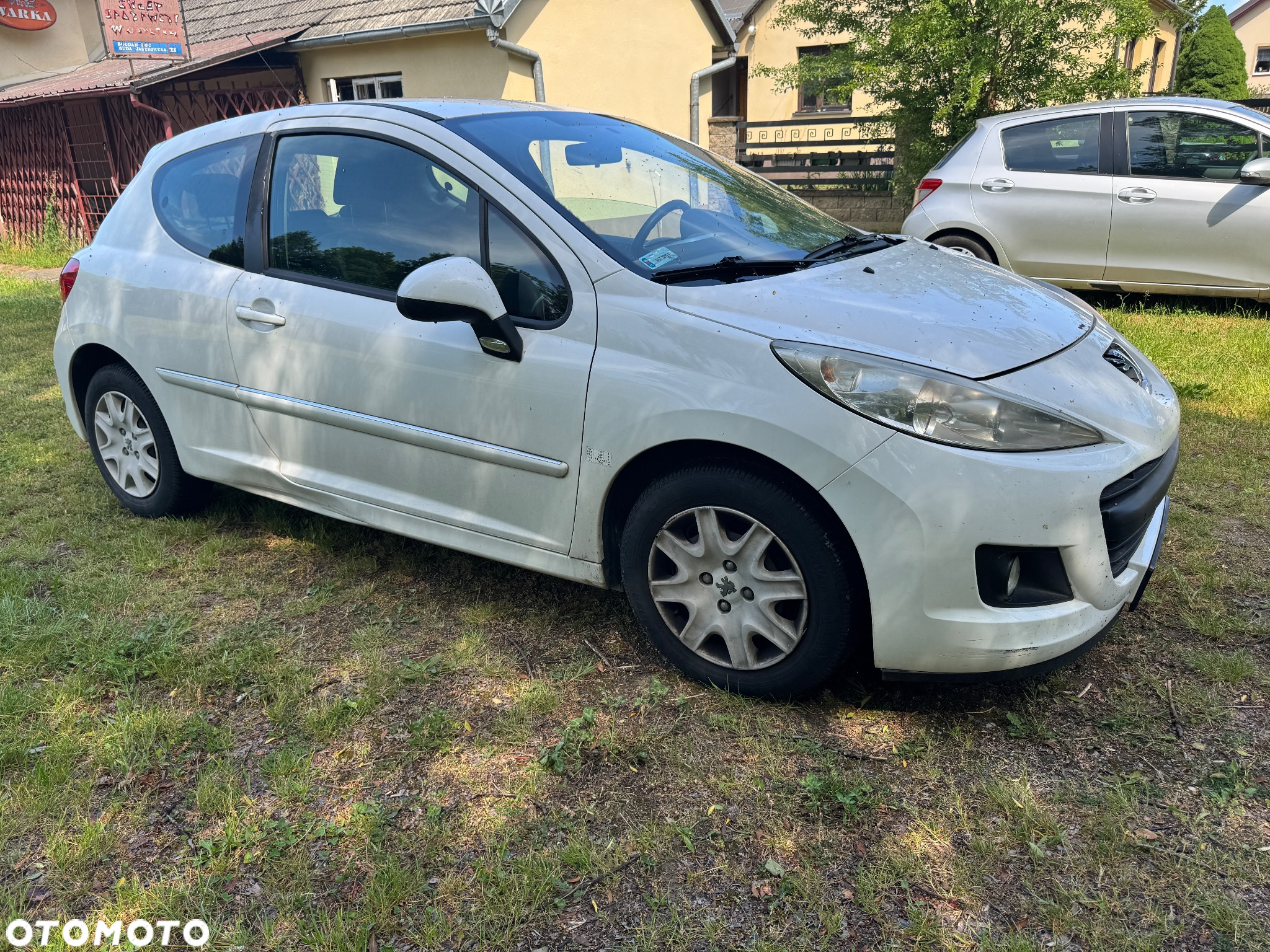 Peugeot 207 1.4 HDi Presence - 2