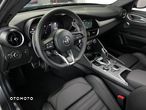 Alfa Romeo Giulia 2.0 Turbo Veloce Q4 - 5