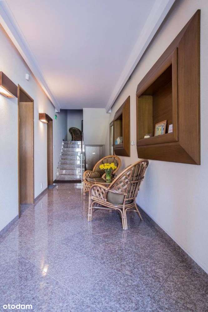 Unikatowa willa na początku Polski - Hel-14