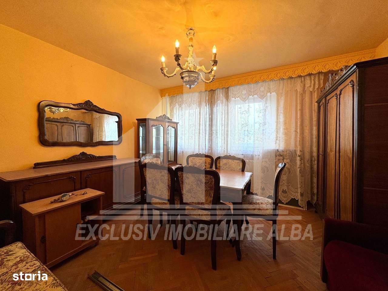 Garsoniera decomandata | 30 mp | Partial renovata | Cetate - Imagine principală: 2/3