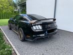 Ford Mustang 5.0 V8 GT - 3