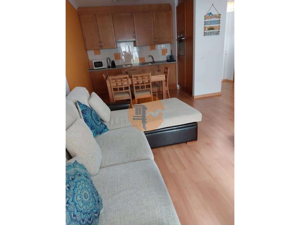 Apartamento T1 Arrendamento Outubro a Maio, totalmente mobilado e e... - Grande imagem: 5/10