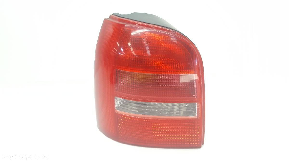 LAMPA TYŁ LEWA KOMBI AUDI A4 B5 LIFT EUROPA - 1