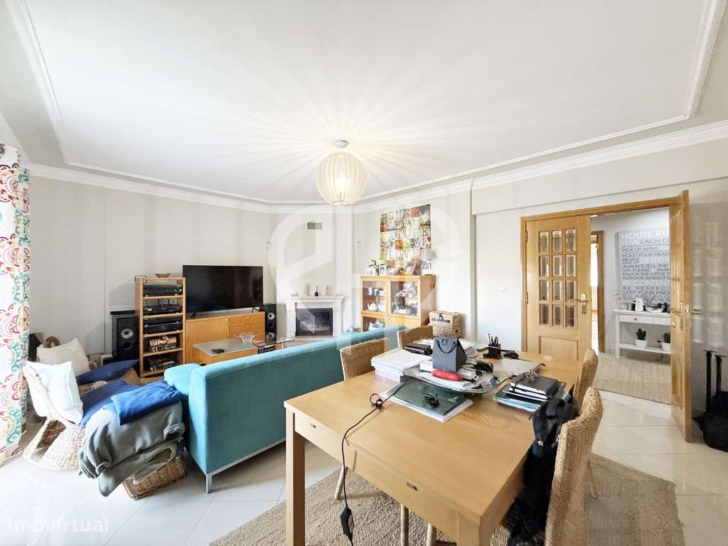 Apartamento T3 / C/Parqueamento // Santa Marta Corroios-21