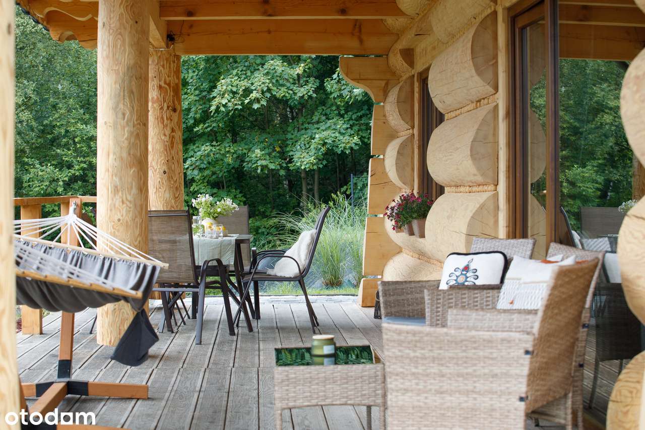 Zawoja | Dom z bali | Ostatni na wzgórzu | Widok na Beskidy