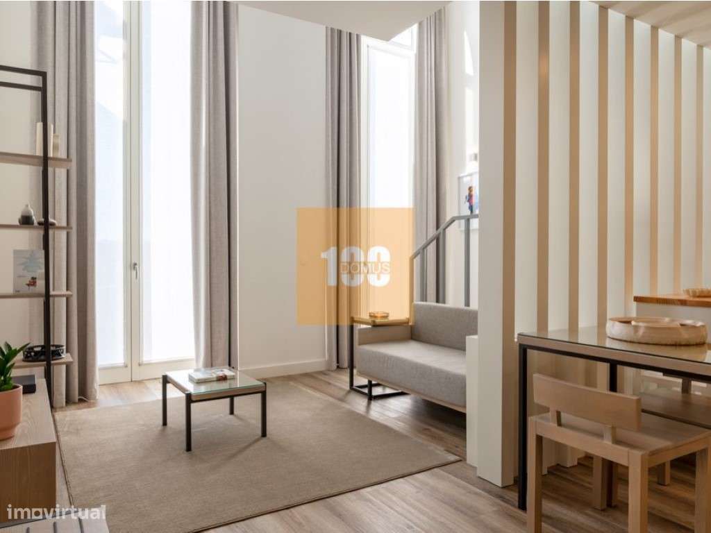 T1 com terraço na Serra do Pilar - Grande imagem: 4/94