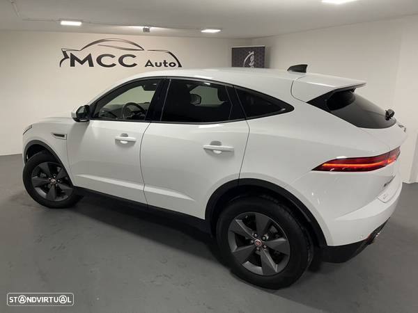 Jaguar E-Pace 2.0 i4D S - 9