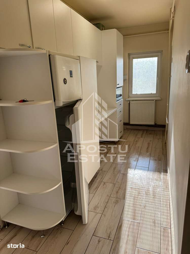 Apartament la etaj intermediar, centrala proprie, Mircea cel Batran - Imagine principală: 5/5